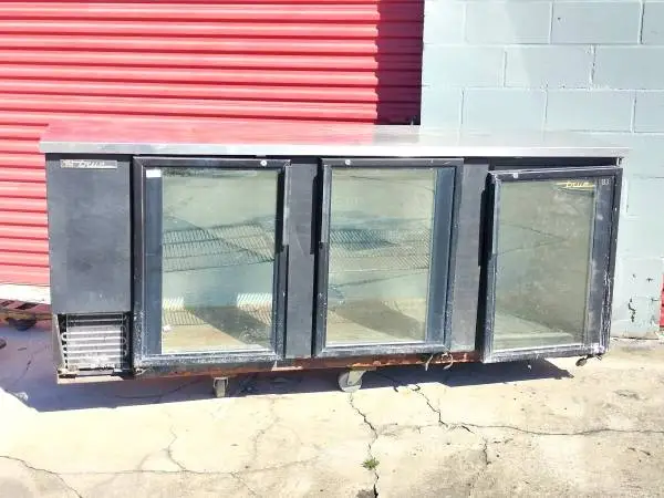 True 3 Door Bar Glass Door Refrigerator