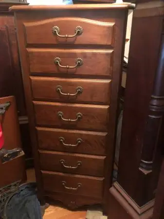 Ethan Allen 7 Drawer Lingerie Chest