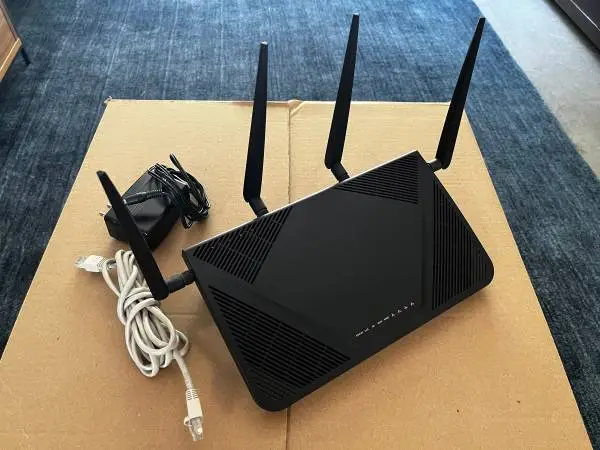 Synology RT2600ac Wi-Fi Router - Excellent Condition
