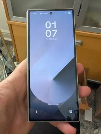 Sim Unlocked Samsung galaxy Z Fold 6 256gb