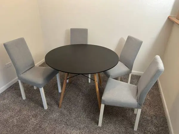 Round Dining Table (wayfair) & 4 Chairs (ikea) - Good for 1 BR