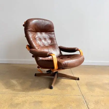 Vintage Göte Mobler Reclining & Swivel lounge chair