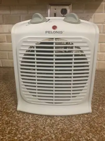 Pelonis Fan Forced Small Heater