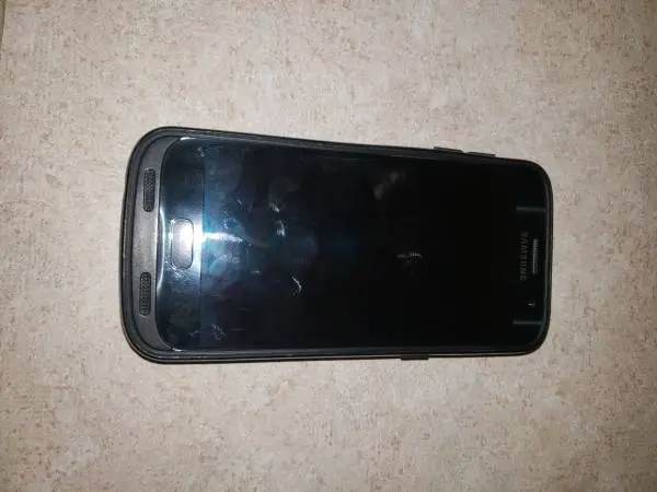 2 Samsung phones.  S7, S4.