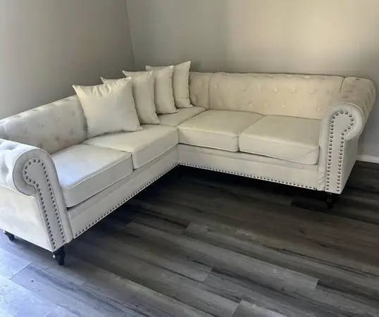 White microfiber chesterfield sectional corner sofa couch
