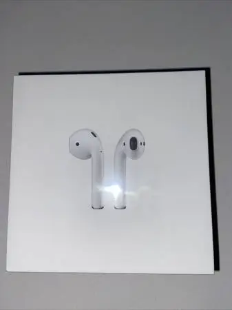 Apple AirPods 1st Generation In-Ear Headsets with Charging Case-New!!
