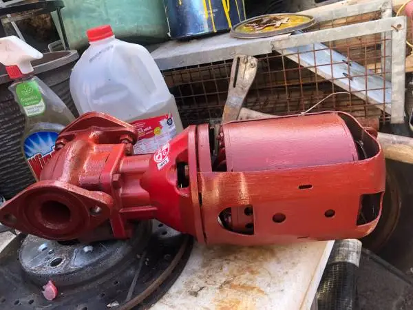 pump for furnace good condition