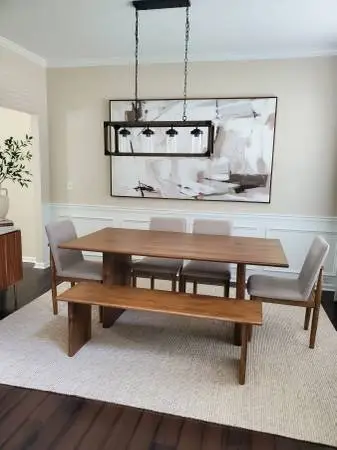 DINNING TABLE AND 4 CHAIRS AND BENCH ASHLEY FURNITURE (LIKE NEW)