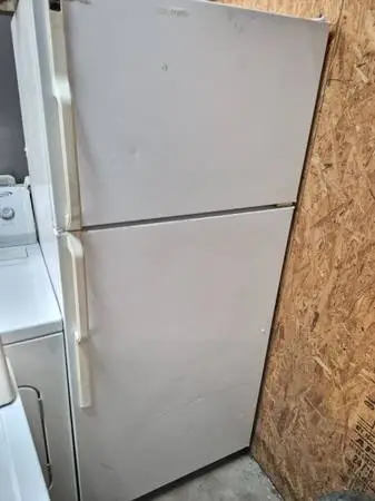 REFRIGERATOR