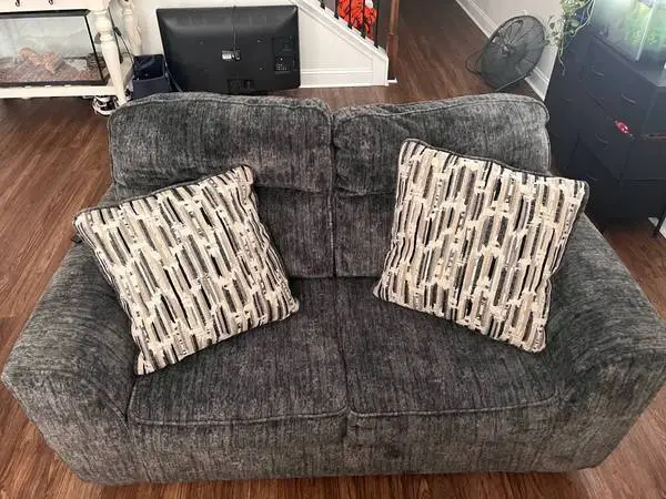2pc couch set for sale