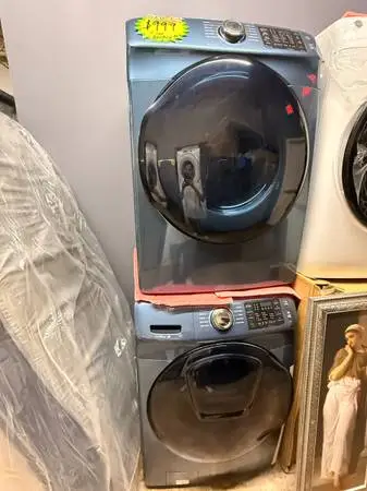 Used Samsung Blue Washer and Dryer