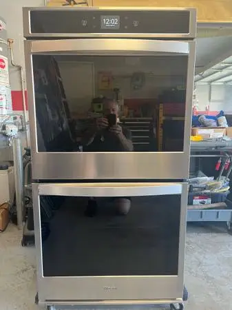 Whirlpool 27” Double Electric Wall Oven LIKE NEW!