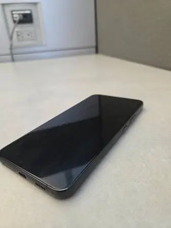 Samsung galaxy s22+ unlocked
