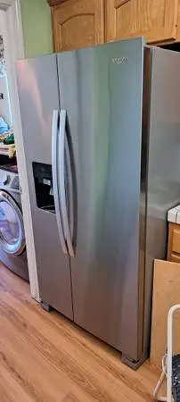REFRIDGERATOR/ WASHER DRYER