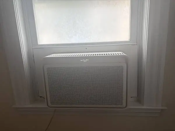 Windmill WhisperTech 8,000 BTU Inverter Window AC – Like New