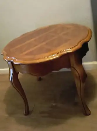26 ROUND END TABLE