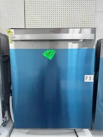 GE Profile 24”W Openbox Stainless steel Built In Diswasher
