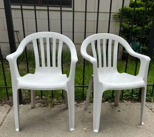 Set of 2 chairs