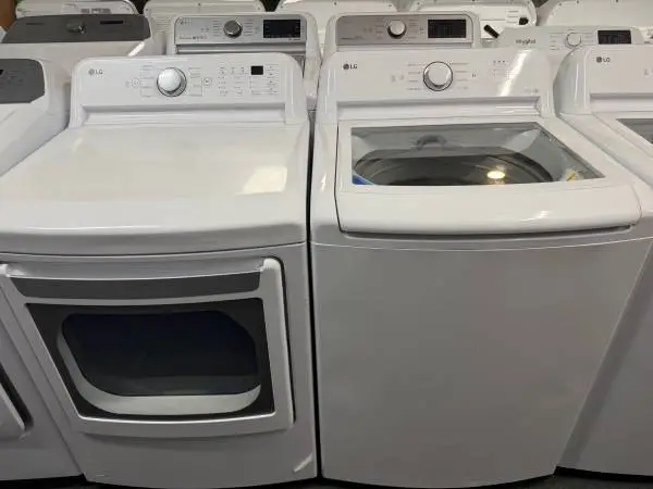 LG WASHER AND DRYER SET