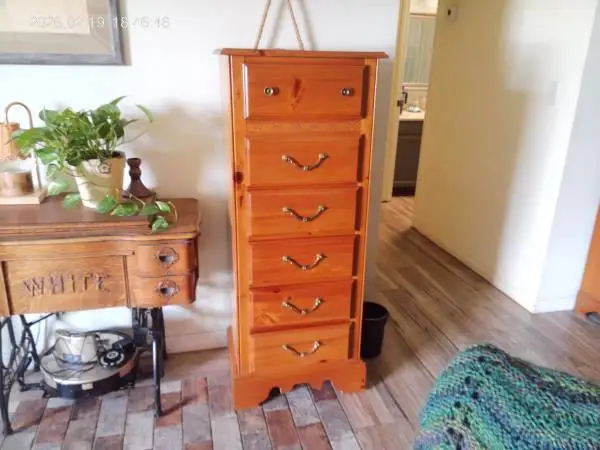 Lingerie Chest, Dresser, Chest of 6 Drawers, Nice