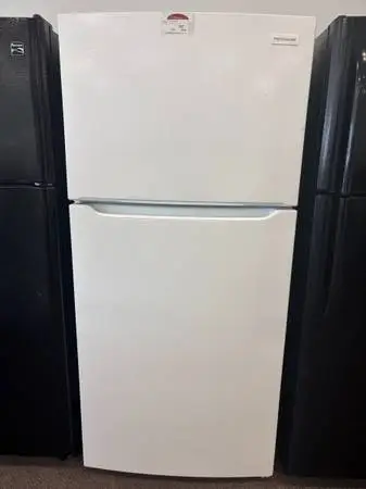 GAJC FRIGIDAIRE 18 CU FT FRIDGE 90 DAY WARRANTY