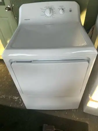 GE FAMILY SIZE DRYER