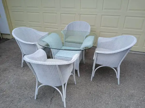 LLOYD LOOM / LLOYD FLANDERS   DINING SET/ CONVERSATION SET