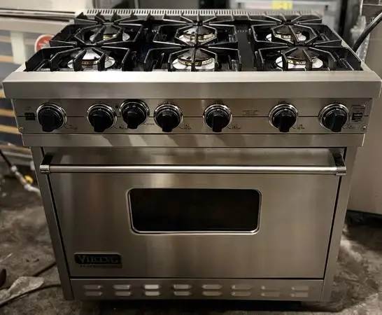 Viking Stainless Steel 36” Wide 6-Burner Gas Stove Sealed Burners