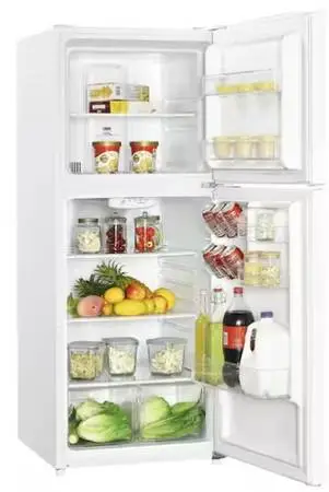 Magic Chef Refrigerator 10 cu ft like new WORKS GREAT