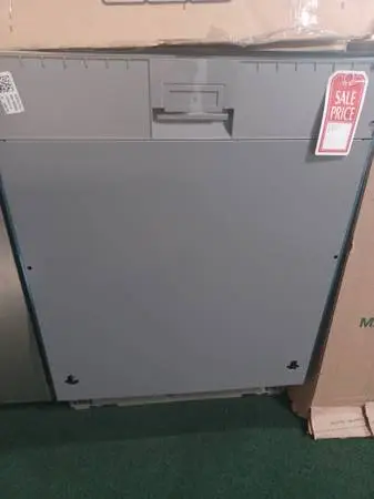 Thermador* Emerald 24″ Dishwasher with 3rd Rack, 48 dBA Custom Panel