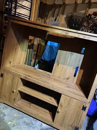 Dresser, ChestofDrawers with nightstand, Ent.Center, Coffeetable, Desk