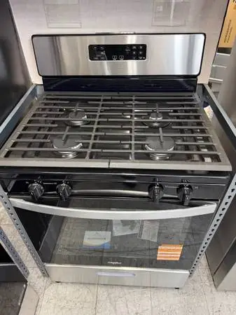 GAS RANGES BRAND NEW