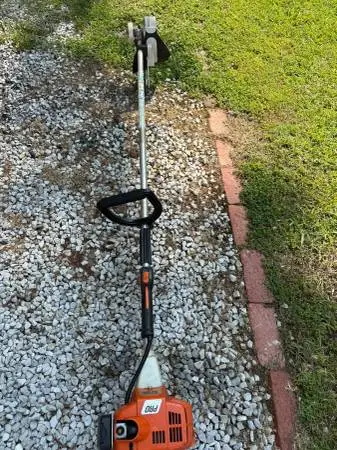Stihl FC 85 gas edger runs great