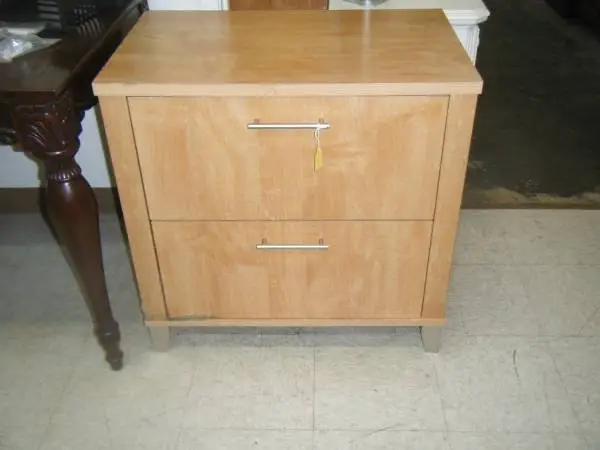 Lateral File