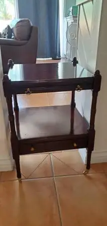 LIKE NEW Nice Wooden End Cart table center coffee game with wheels
