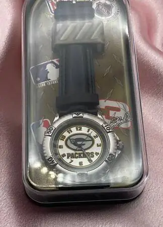 Green Bay Packer Watch by Avon 1998