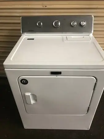 Maytag Comm ercial Quality Super Capacity Electric Dryer in very good