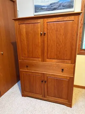 High Quality Desk