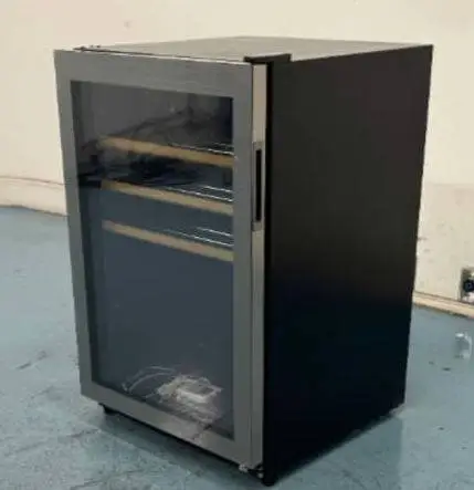 22″ INSIGNIA NS-BC130GP1 130-Can Beverage Cooler Model# NS-BC130GP1