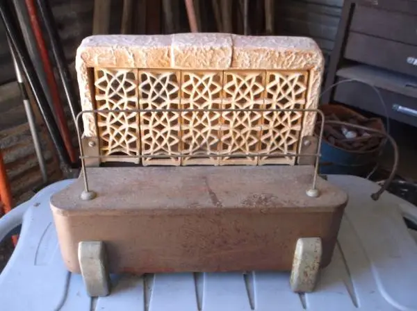 VINTAGE HEATER STOVE DEAR BARN