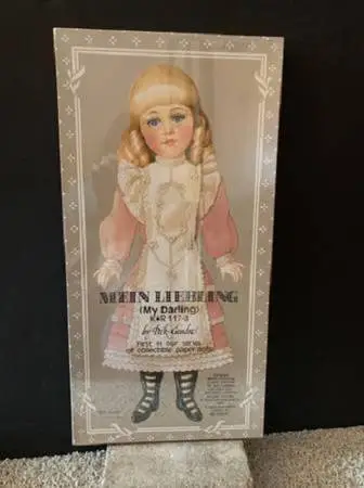 NIB Vintage 1983 Mein Liebling My Darling KR 117-a 18 Paper Doll