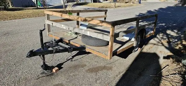 Flatbed Trailer wilth Fenders