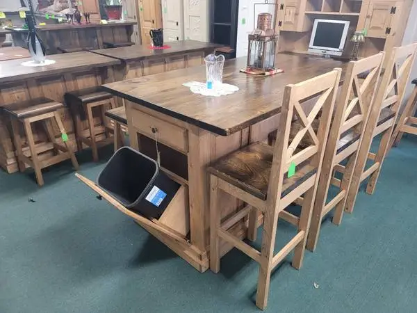 Custom furniture,,kitchen cabinets,buffets,tv centers,bookcases,bars,.