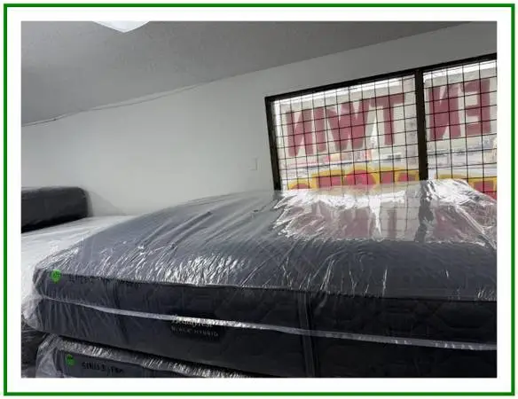 KING SIZE SIMMONS BEAUTYREST BLACK SERIES 2 (FIRM) HYBRID MATTRESS BED