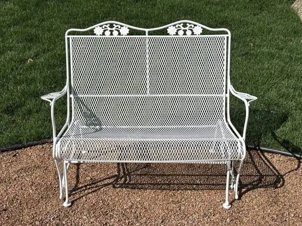 Vintage Wrought Iron Woodard Briarwood Patio Glider...mint..cond...