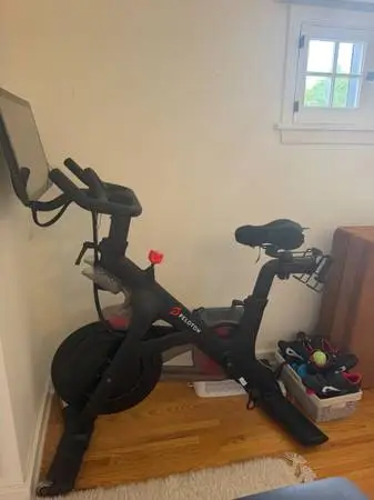 Peloton WOO