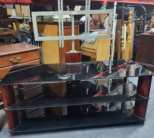 Entertainment Center with TV Mount