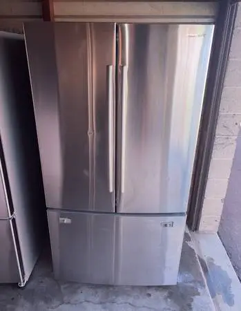 Samsung Stainless Steel Refrigerator And Freezer