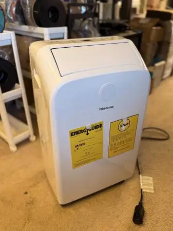 Like New Hisense 8,000 BTU Portable Air Conditioner