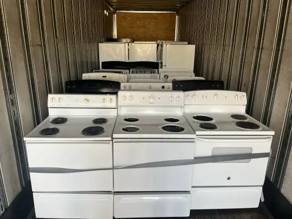 Fridges and Stoves in bulk by the truckload